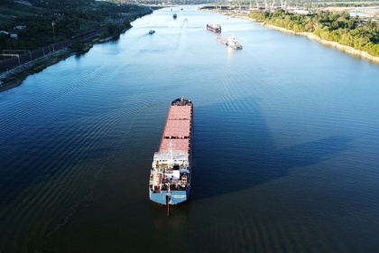 Грузоотправители выстраиваются в очередь к Волго-Каспийскому каналу